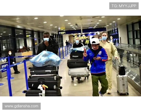 法甲外援转会新闻速递：近期交易与潜在目标全追踪