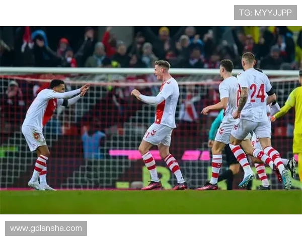 科隆主场力克不来梅取胜 三分助力保级希望大增